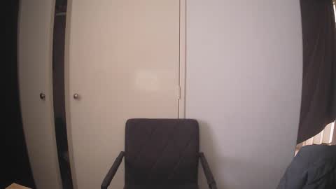 Snapshot of donn053 chatting on 04/01/26, 01:41 Papi online show from 04/01/26, 01:41