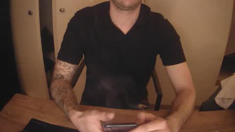 Snapshot of donn053 chatting on 04/14/26, 08:59 Papi online show from 04/14/26, 08:59
