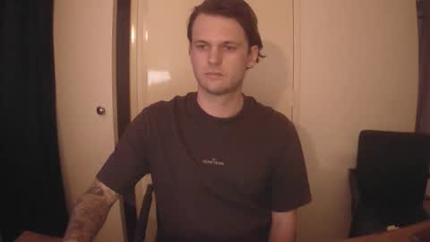 Snapshot of donn053 chatting on 05/12/26, 07:11 Papi online show from 05/12/26, 07:11