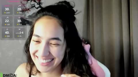 Aura online show from 11/29/25, 03:42