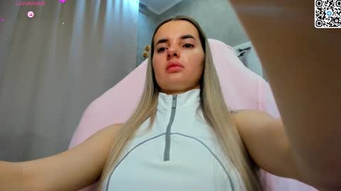 Snapshot of donnaaa_evans chatting on 03/06/26, 01:35 Donna On GMT2 Mon-Fri 3-9 AM online show from 03/06/26, 01:35