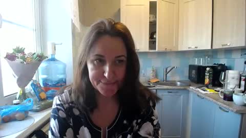 Snapshot of donnalimadonna chatting on 01/06/25, 09:30 Tatiana 43 curvy sexy body and Joanna redhead 39 years online show from 01/06/25, 09:30