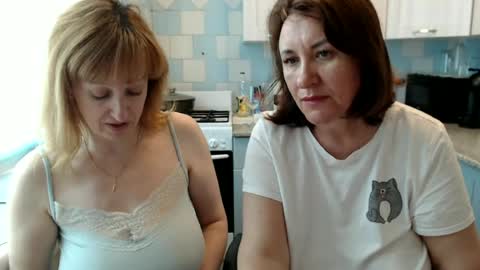 Tatiana 43 curvy sexy body and Joanna redhead 39 years online show from 06/23/26, 09:07