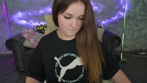 DONNA online show from 01/22/25, 02:26