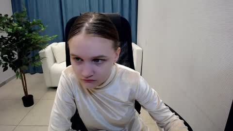 Sia online show from 05/24/26, 06:29
