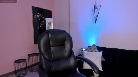  Donna Stonne  online show from 01/13/25, 09:42