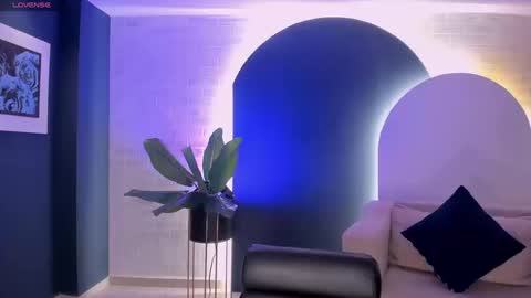  Donna Stonne  online show from 09/26/25, 04:16