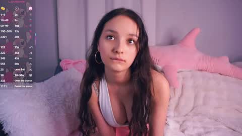 Victoria online show from 05/12/26, 10:07