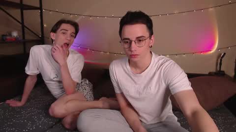 EliotKenny online show from 03/12/25, 04:46