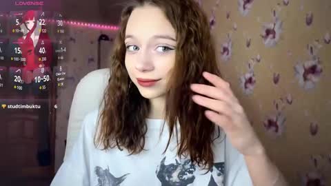 Nicole online show from 12/06/24, 12:12