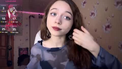 Nicole online show from 03/10/25, 06:01