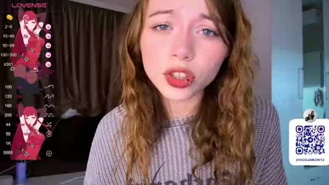 Nicole online show from 11/27/25, 01:57