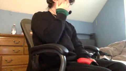 Snapshot of donutking42069 chatting on 02/17/26, 02:24 donutking42069 online show from 02/17/26, 02:24