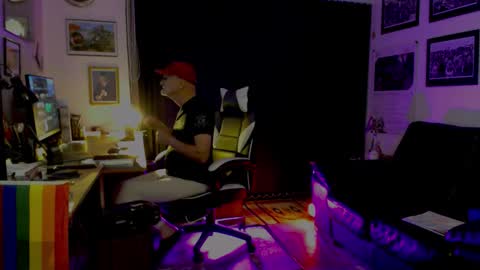 dopeleaf2 online show from 09/13/25, 08:41