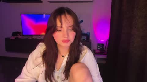 Snapshot of doracharmer chatting on 05/18/26, 03:29 Dora Charmer online show from 05/18/26, 03:29