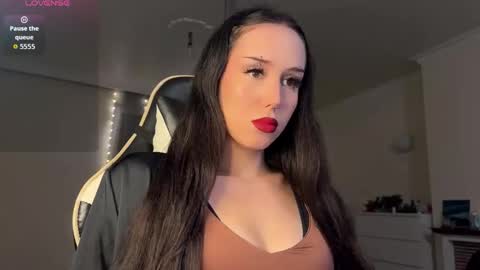 Snapshot of doragranat chatting on 03/22/26, 11:08 doragranat online show from 03/22/26, 11:08