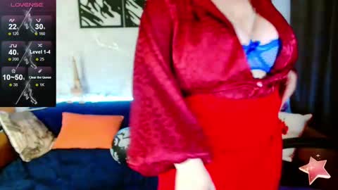 Dora online show from 11/23/25, 11:54