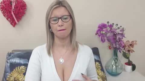 DoreenSexy online show from 01/20/25, 07:15