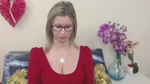DoreenSexy online show from 02/04/25, 10:21