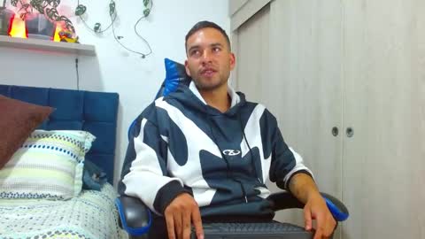 dorian_h online show from 05/04/26, 04:47