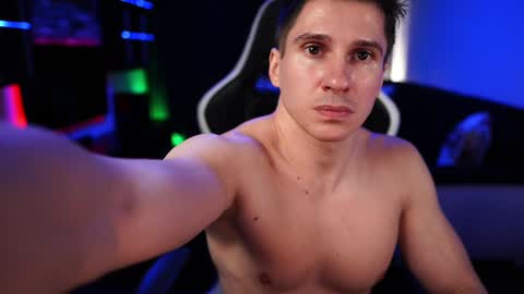 Dorian Reyes online show from 01/19/25, 05:15