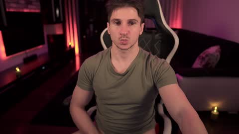 Dorian Reyes online show from 01/25/25, 02:15