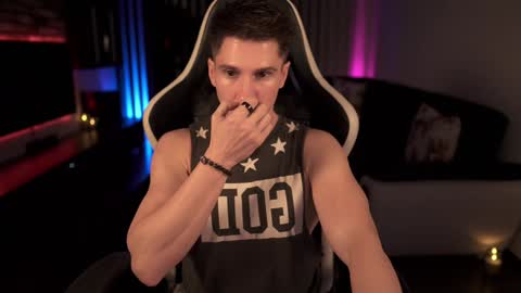 Dorian Reyes online show from 01/29/25, 01:58