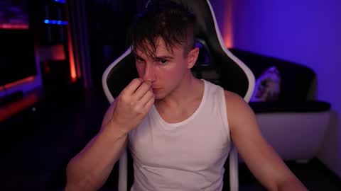 Dorian Reyes online show from 10/12/25, 12:20