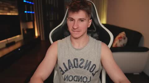 Dorian Reyes online show from 12/16/25, 12:04