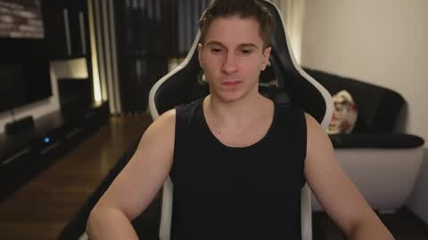 Dorian Reyes online show from 04/28/26, 02:27