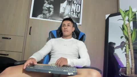 dorman_boy online show from 05/12/26, 12:41