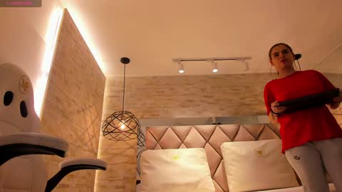  DOROTHY online show from 01/31/25, 09:59