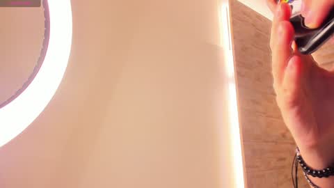  DOROTHY online show from 02/07/25, 03:34