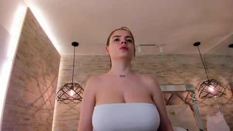  DOROTHY online show from 02/14/25, 12:41