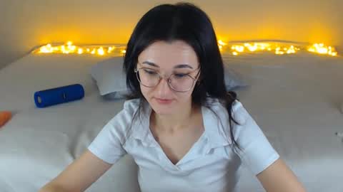 Snapshot of dorotty_ chatting on 12/03/24, 11:46 Your Dorotty online show from 12/03/24, 11:46