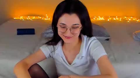 Snapshot of dorotty_ chatting on 12/29/24, 03:54 Your Dorotty online show from 12/29/24, 03:54