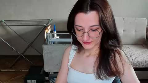 Snapshot of dorotty_ chatting on 04/15/26, 01:23 Your Dorotty online show from 04/15/26, 01:23