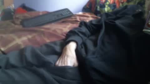 Snapshot of dorsetbiker714 chatting on 09/28/25, 04:56 Hello  welcome to Slutsville  I am the Naked Chef  really  but you may call me Peter online show from 09/28/25, 04:56
