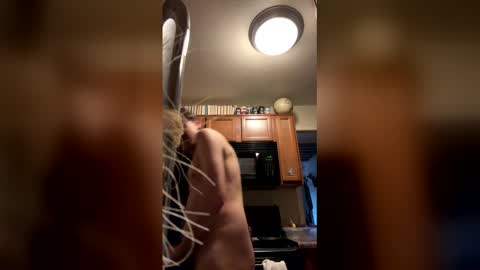 Dory Brek online show from 01/18/26, 06:44