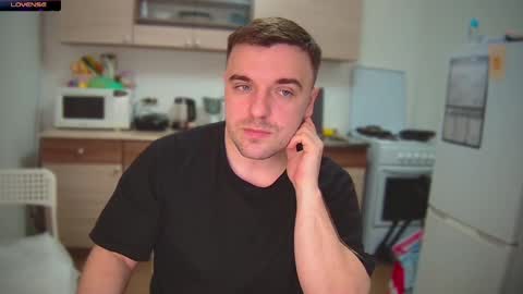 Sasha online show from 12/04/24, 07:34