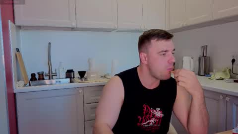 Sasha online show from 09/29/25, 08:30