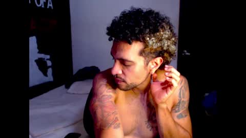 Snapshot of dostoyrodia_34 chatting on 02/08/25, 01:43 will online show from 02/08/25, 01:43