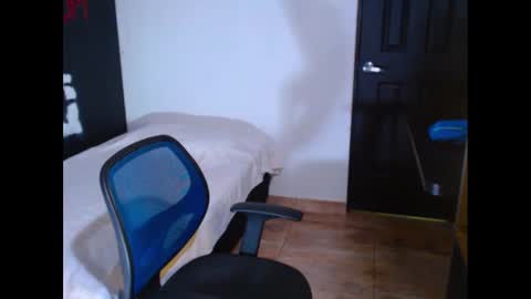 Snapshot of dostoyrodia_34 chatting on 09/20/25, 11:39 will online show from 09/20/25, 11:39