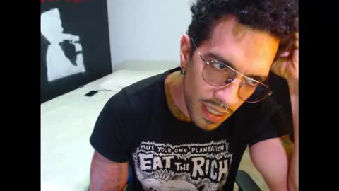 Snapshot of dostoyrodia_34 chatting on 10/25/25, 03:36 will online show from 10/25/25, 03:36