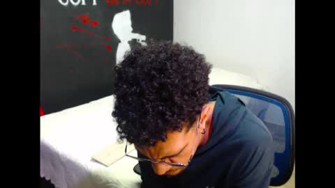 Snapshot of dostoyrodia_34 chatting on 11/13/25, 04:22 will online show from 11/13/25, 04:22