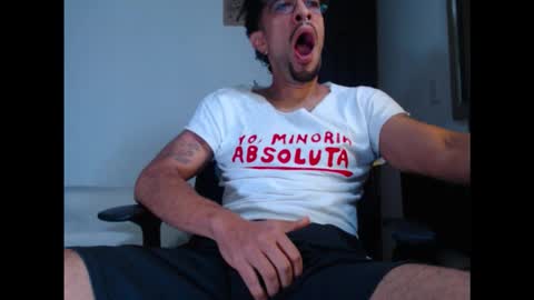 Snapshot of dostoyrodia_34 chatting on 11/13/25, 05:12 will online show from 11/13/25, 05:12