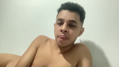 Snapshot of dotadinha chatting on 03/08/26, 10:08 dotadinha online show from 03/08/26, 10:08