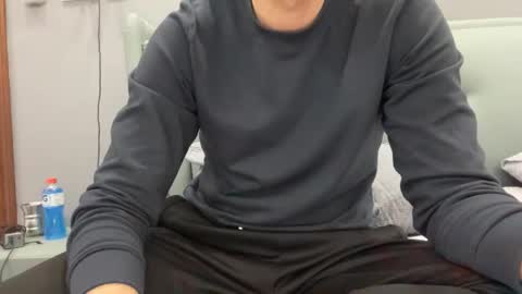 Snapshot of dotx90_fun chatting on 11/21/25, 02:27 Funlover online show from 11/21/25, 02:27