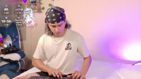 Snapshot of doubledelight_ chatting on 02/28/26, 04:57 Chelsea Dante online show from 02/28/26, 04:57