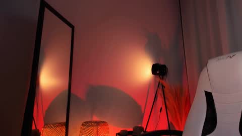 Snapshot of doublee_trouble chatting on 02/09/25, 03:22 Eva ana Liza online show from 02/09/25, 03:22